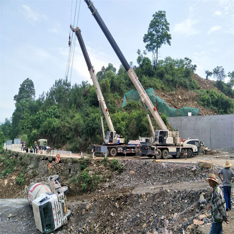 湘西湘西24小时应急道路救援吊装吊装现场实拍